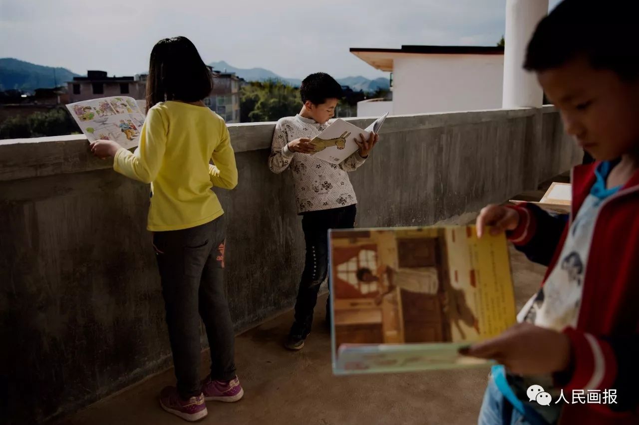 我的一周英语画报图片,我的一周英语画报