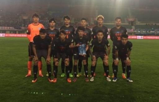 瓒冲潧鍗佸ぇ涓戦檵鐞冭。,榛戣壊涓诲満鐞冭。