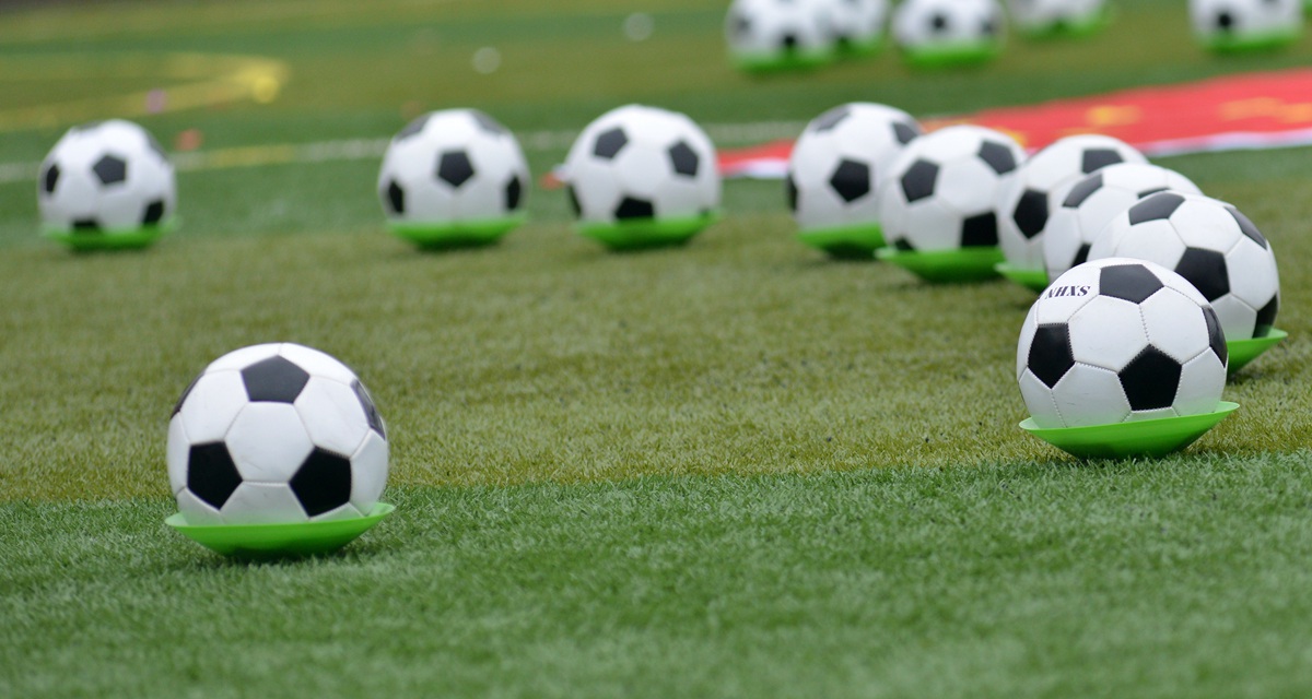 江苏太仓：“香花娃娃”显风采校园足球彰魅力