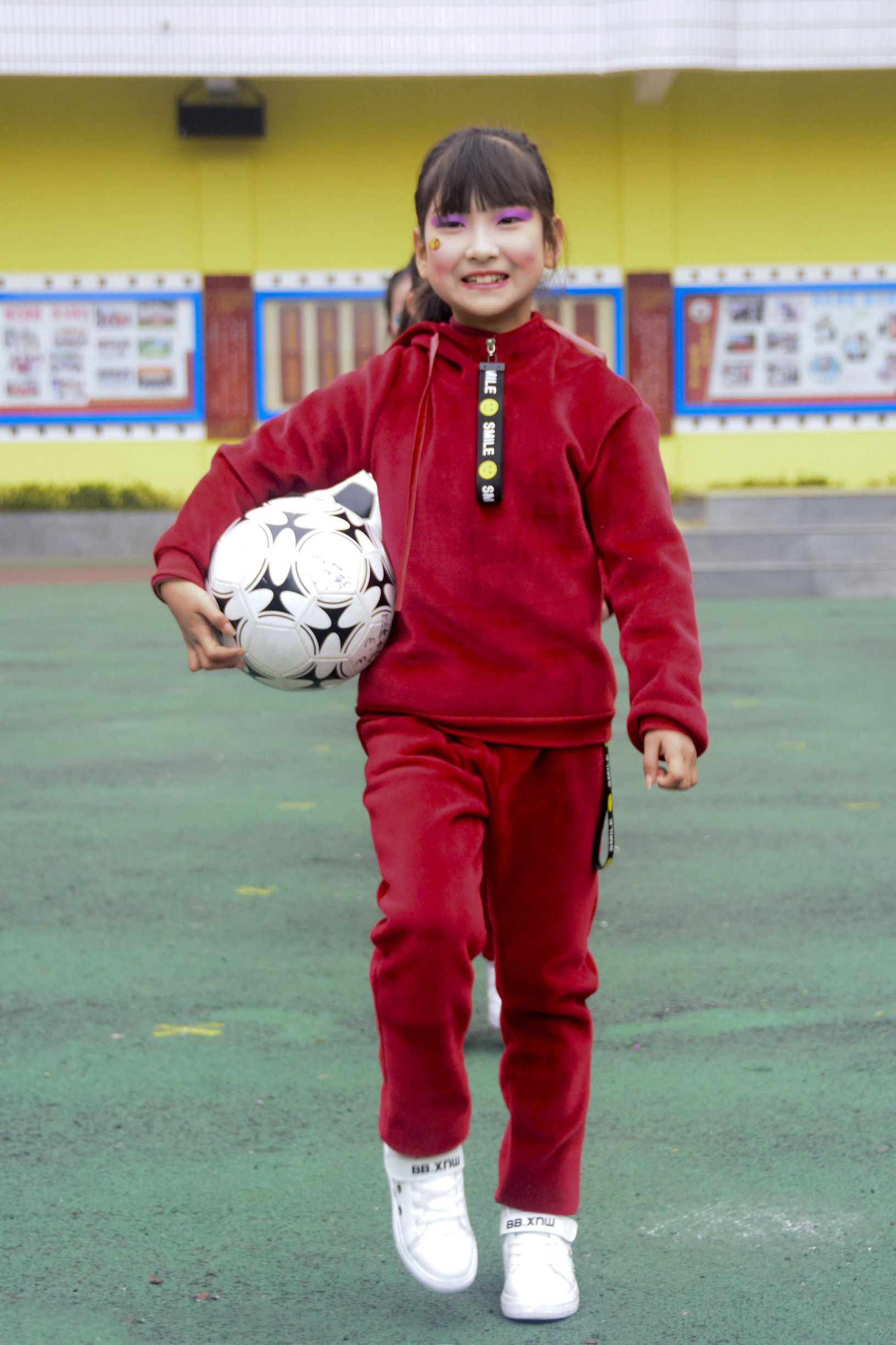 红山区第17小学足球啦啦操,三小校运会啦啦操