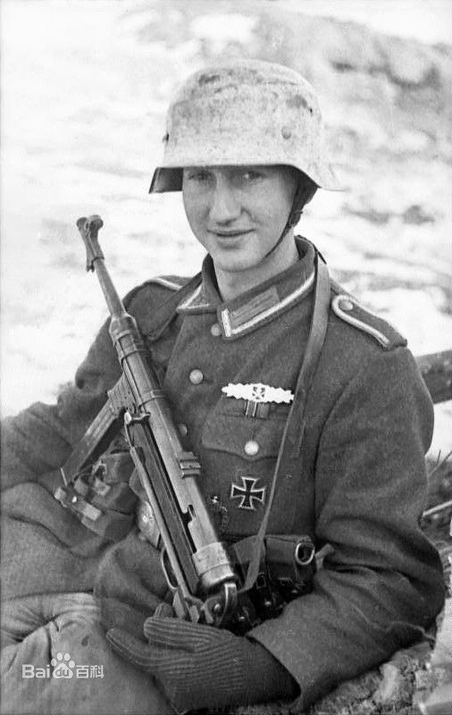 二战意大利冲锋枪和德国冲锋枪,二战最优秀的冲锋枪十大排名