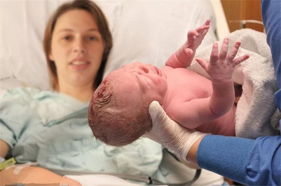 产后妈妈格外关注8点,产后妈妈注重什么