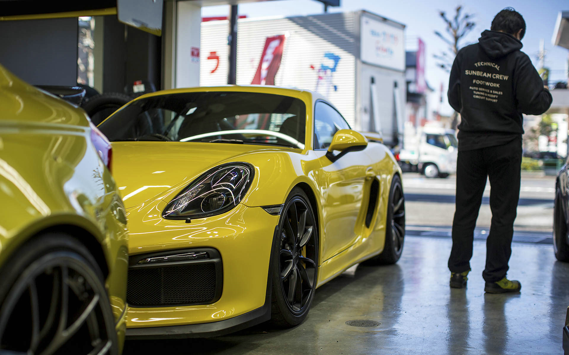 日本名店竟然也玩卡钳喷色？061带你探访五十年改装老店SunBeam