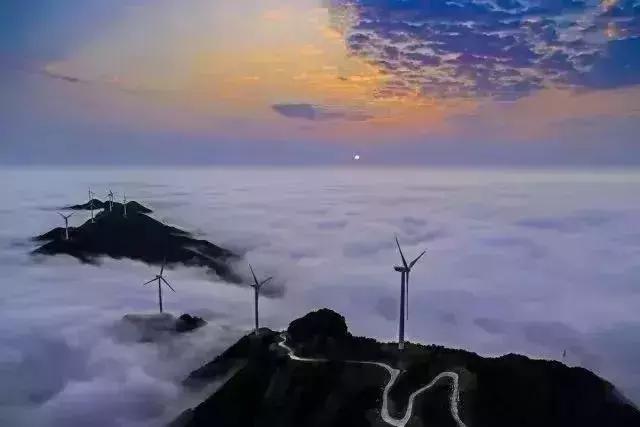 新年第一天去海边看日出,去海边看日出拍的照片