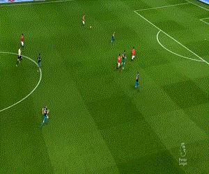 曼联逼平伯恩利,曼联爆冷被逼平