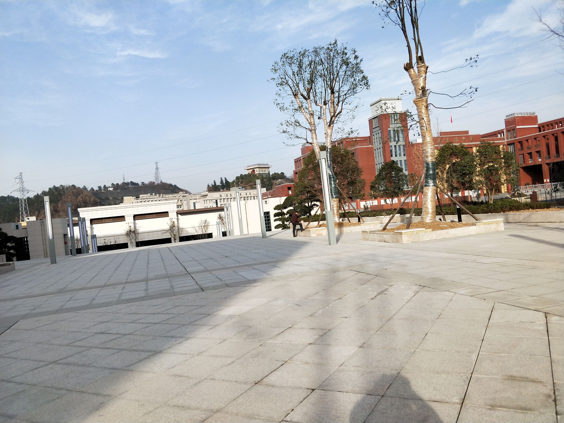 十堰市高级职业学校计算机教室,十堰郧阳区新学校