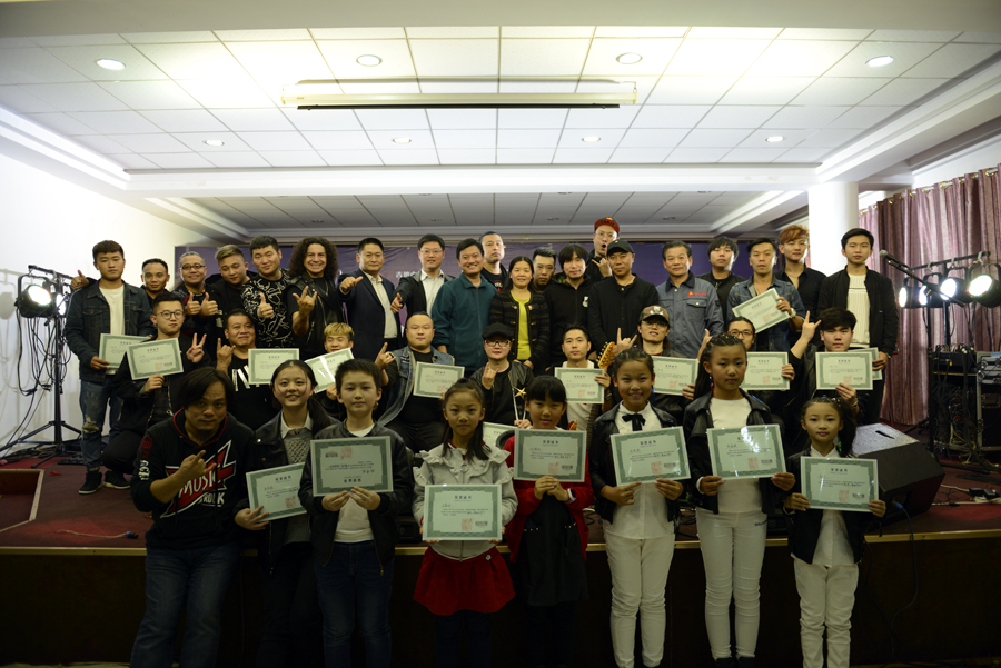 磨砺成魔砥砺前行吉他中国2017盘点