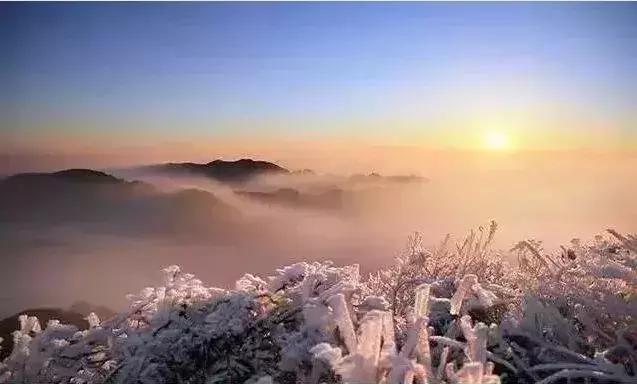 新年第一天去海边看日出,去海边看日出拍的照片