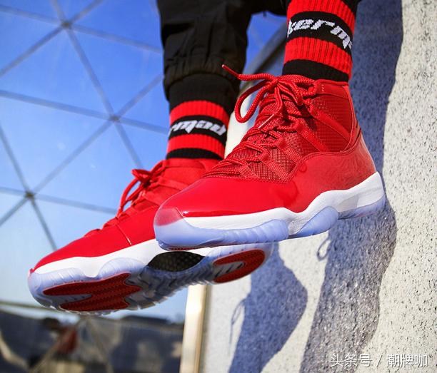 粉色乔丹aj11 (红色乔丹aj11)