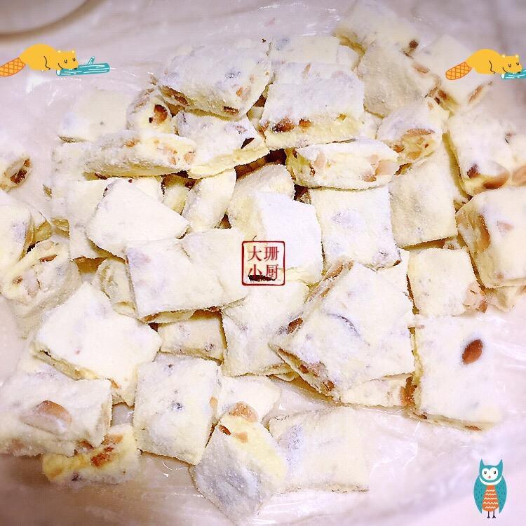 牛轧糖用烤箱吗,不用烤箱做牛轧糖视频教学