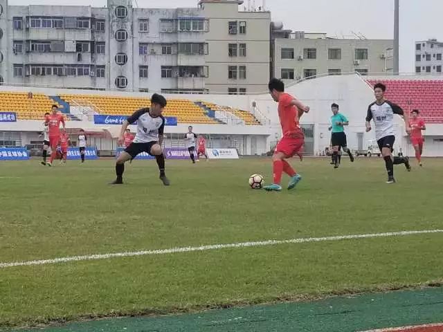 足球联赛跨年,足球跨年视频