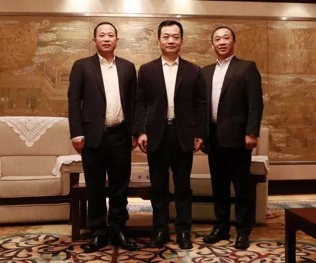 奔跑这一年视频,奔跑追梦这一年