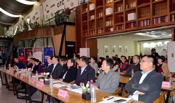 奔跑这一年视频,奔跑追梦这一年