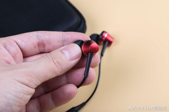 铁三角athckr7评测,铁三角ath-ckr75bt蓝牙耳机怎么用