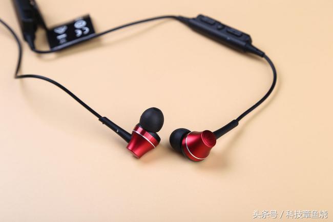 铁三角athckr7评测,铁三角ath-ckr75bt蓝牙耳机怎么用