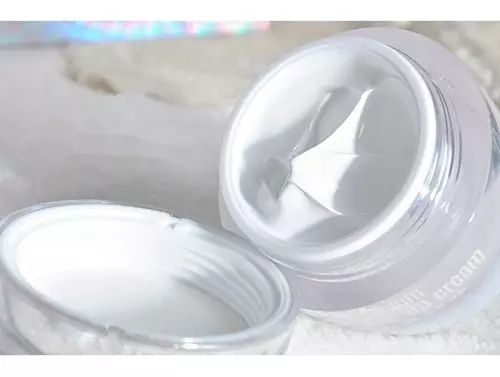 bb霜cc,bb霜cc霜素颜霜和粉底液的区别