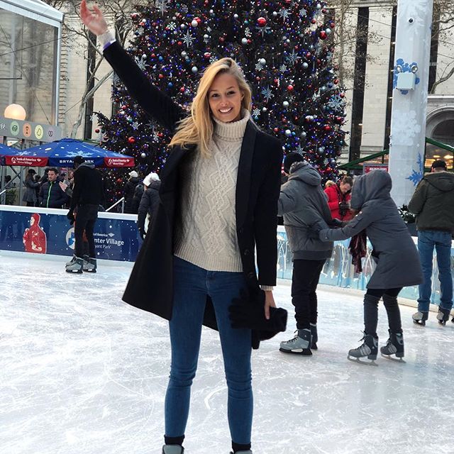 瓦尔加祝球迷2018快乐！中超最美球星女友，再出新靓照