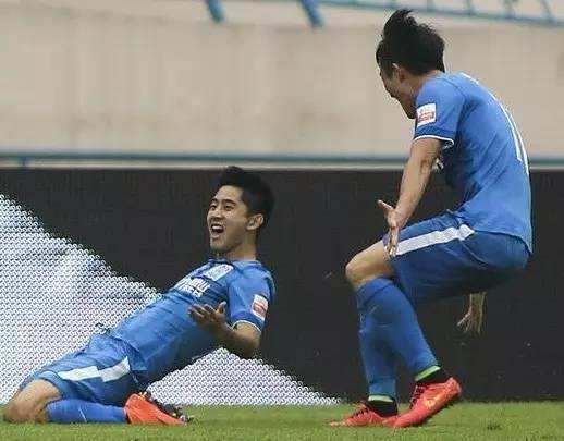 梅县铁汉足球俱乐部2019引援,官宣富力广州足球俱乐部