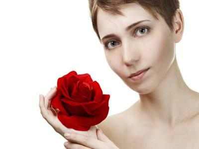 女性关注！一旦身体出现这7个征兆，就在暗示：你要提前闭经了！