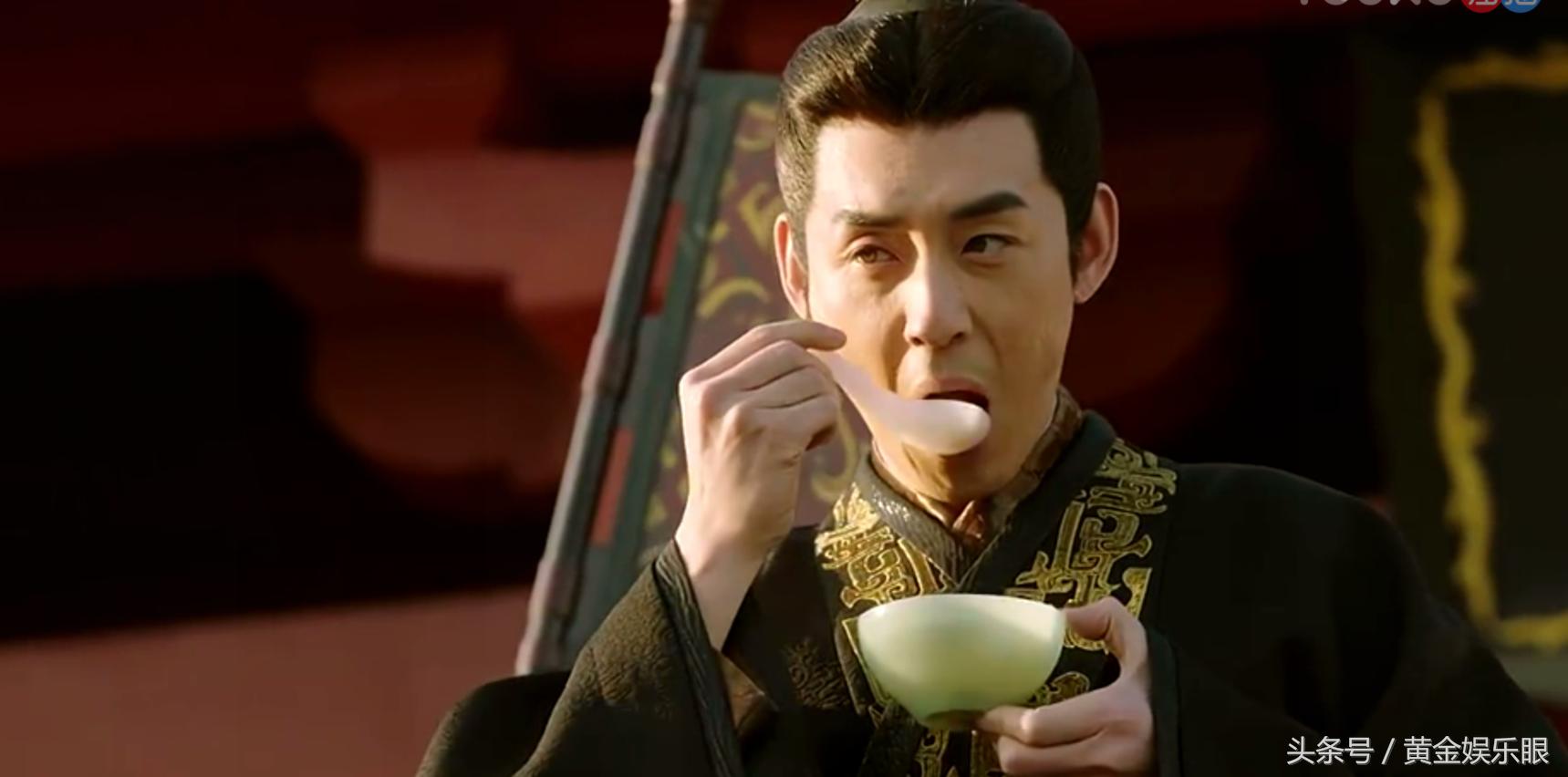 邓超的戏精同学，37岁在《军师联盟2》出演小鲜肉，全身都是戏
