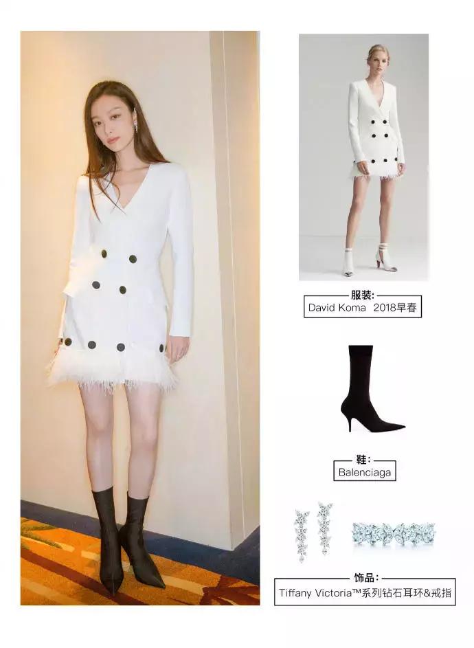 适合冬天小女生穿的黑色马丁靴,适合年轻小姐姐穿的衣服