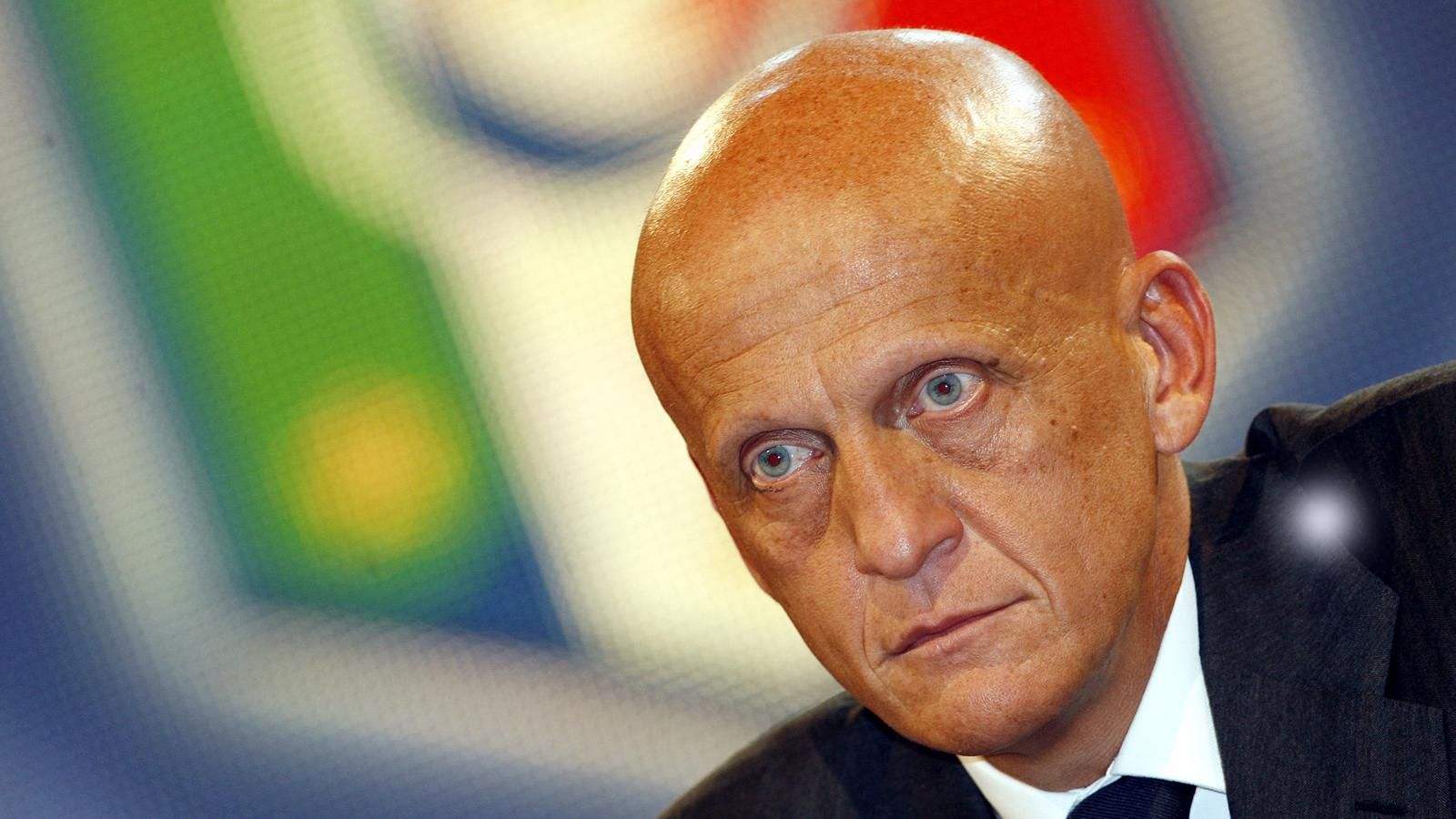 最牛裁判科里纳现状,光头裁判科里纳简历