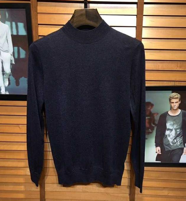 穿上这服装回家，连老同学都认不出我了，太有型了