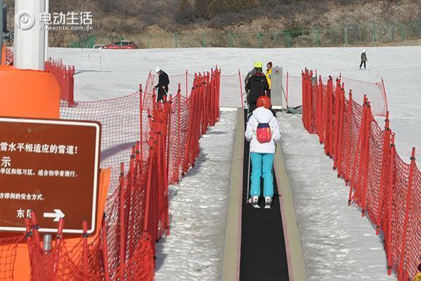 石京龙滑雪场滑雪视频,石京龙滑雪场提供的装备