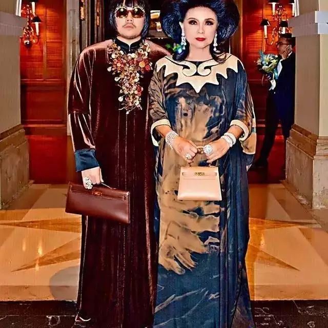 论爱情里女人疯起来有多可怕 (爱情里的女人疯起来有多可怕)