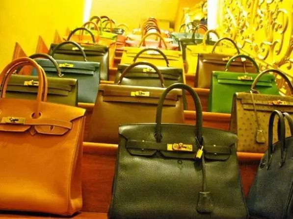 论爱情里女人疯起来有多可怕 (爱情里的女人疯起来有多可怕)