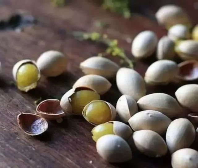 碧云天黄叶地文字图,碧云天黄叶地秋色连波全诗