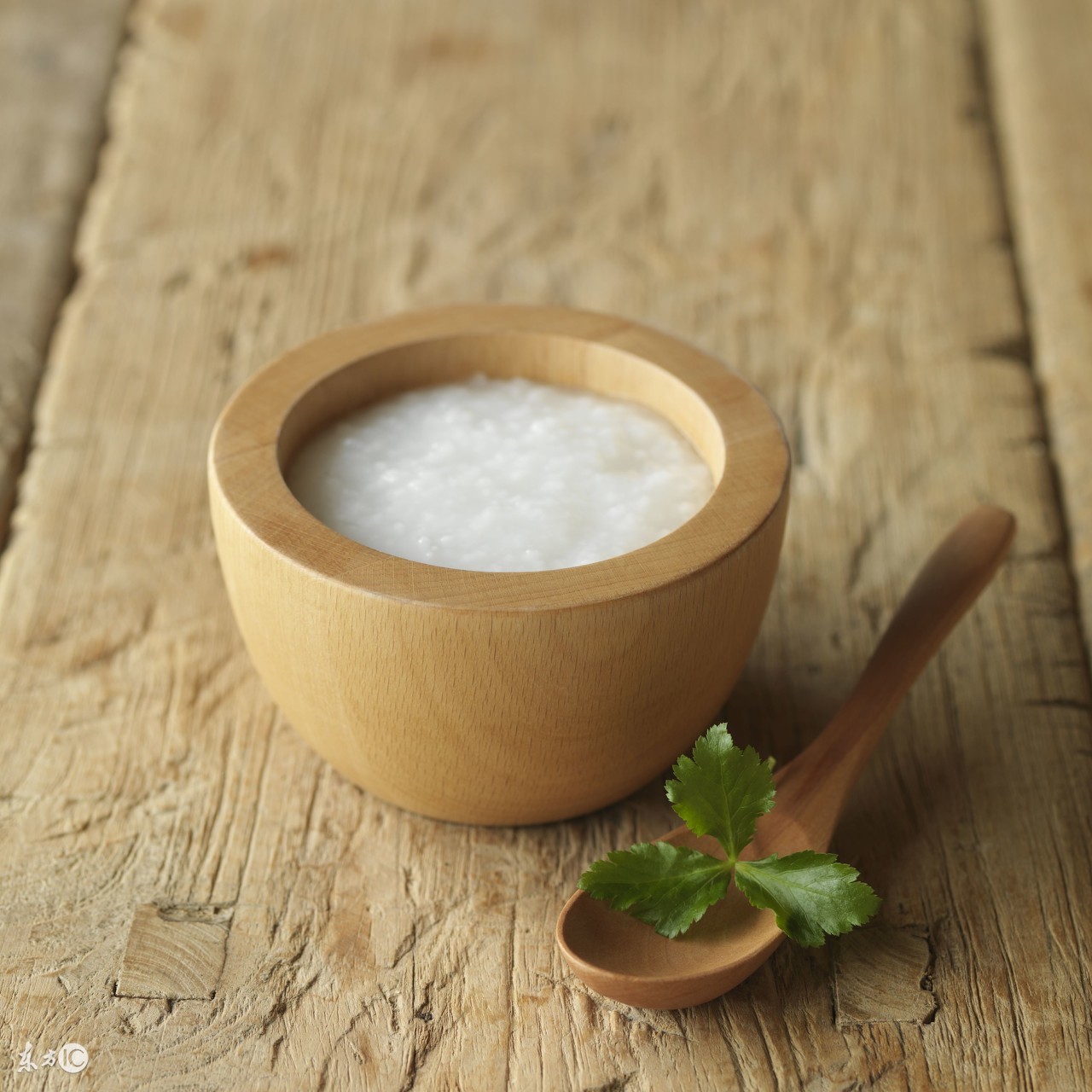 小孩发烧可以吃鸡蛋吗要关注什么,9个月宝宝细菌感染发烧关注事项