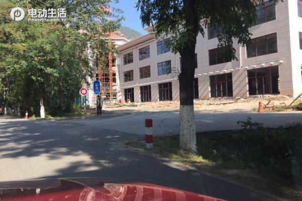 石京龙滑雪场滑雪视频,石京龙滑雪场提供的装备