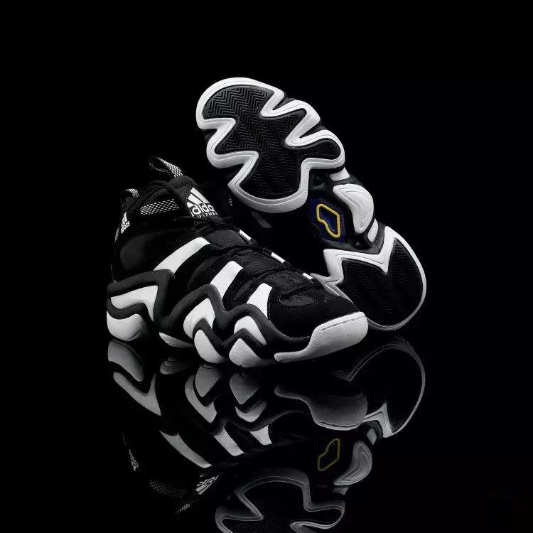 上赛季湖人队9号球员,湖人队历史上穿84号球衣的球员