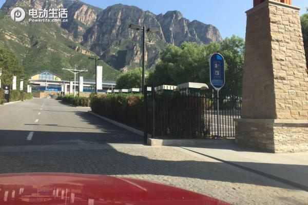 石京龙滑雪场滑雪视频,石京龙滑雪场提供的装备