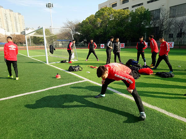 树欲静而风不止下半句是,树欲静而风不止何时才是尽头