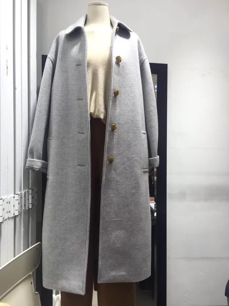 怎样挑选真正的纯羊毛大衣,如何保养羊毛大衣才能更耐穿