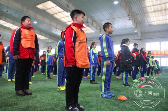 吉林市业余足球招募,吉林市青少年田径训练营