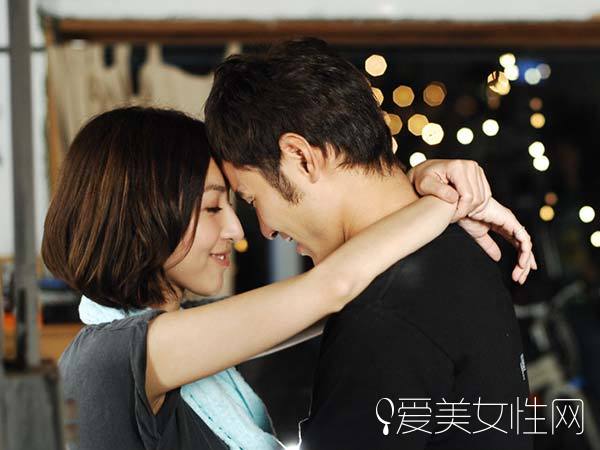 心花路放吻戏视频,心花路放精彩片段