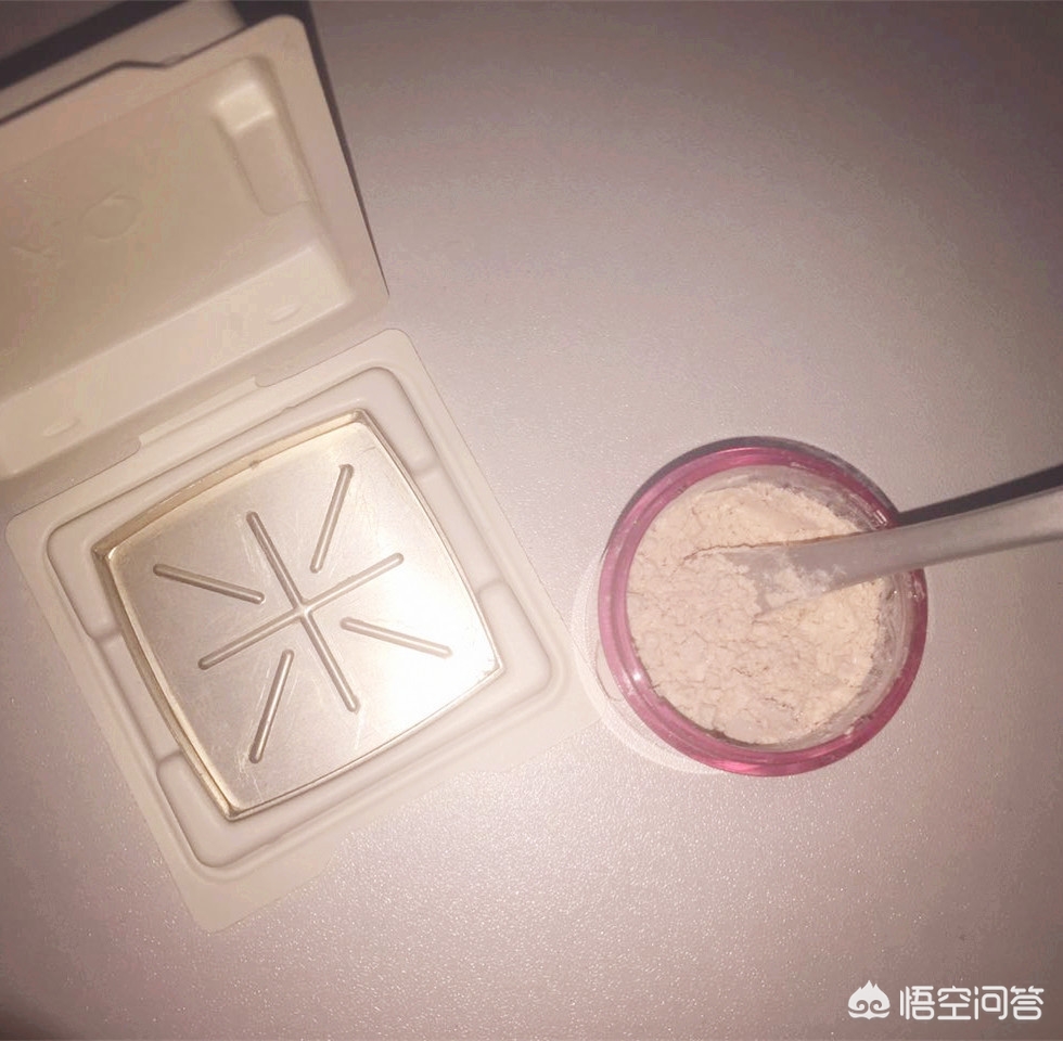 粉饼碎了怎么恢复原状视频,粉饼碎了复原的方法是什么
