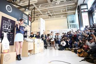 Girl‘s Day惠利红唇出席签名会 嘟嘴卖萌青春活泼