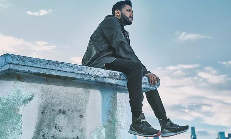 2022颁奖典礼最佳新锐奖,年度最佳设计奖颁奖词