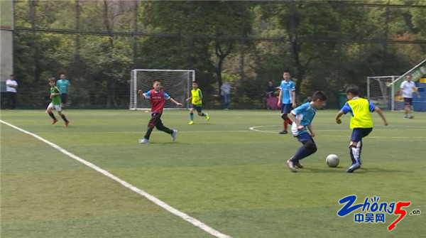 推动全民健身建设体育强市,实施全民体育健身惠民工程