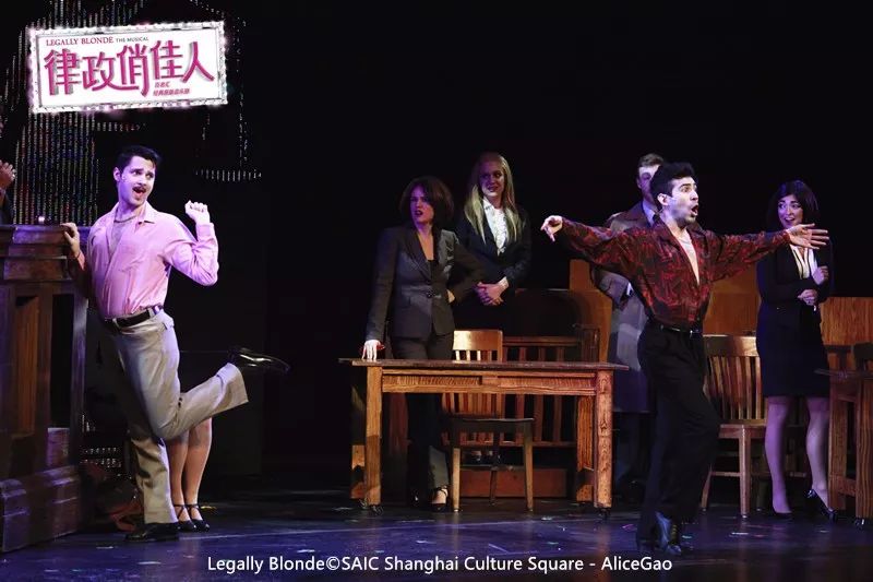 律政俏佳人女主哈佛片段,律政俏佳人哈佛教授