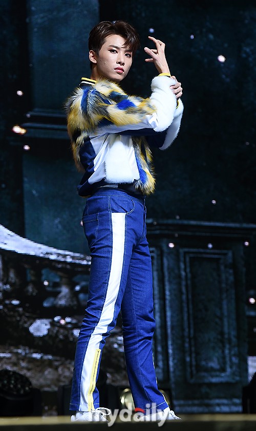 mdphoto鎴愬憳,mdphoto闊╁浗鑹轰汉