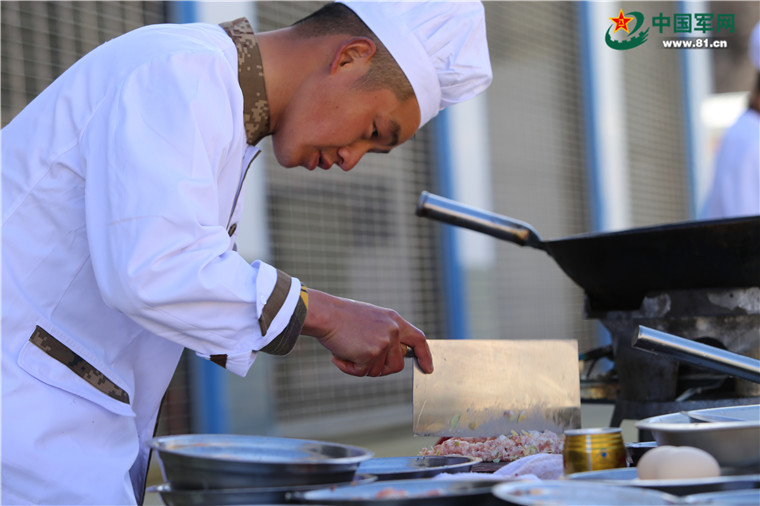 厨神争霸赛咸鱼之王,厨神争霸赛花落谁家