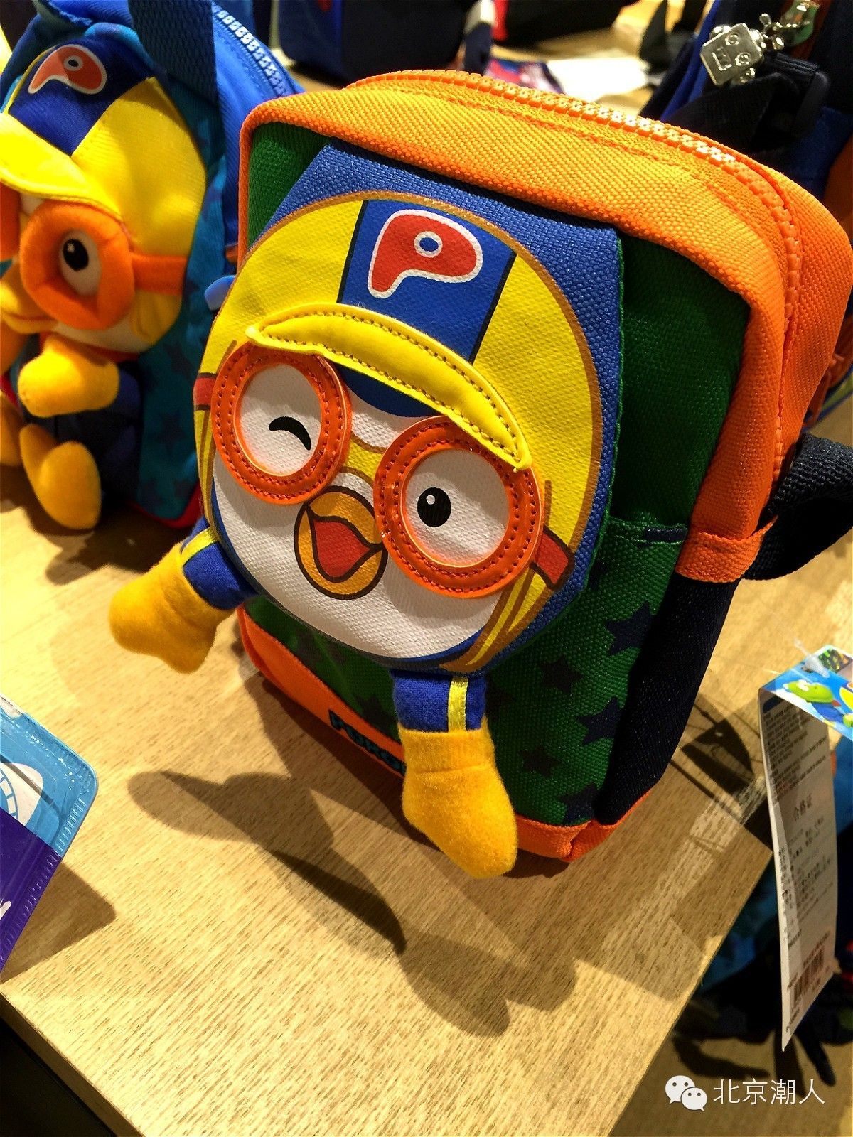 可爱的小书包、环保袋和糖果包，终于找到一个让一家人都能变潮的心水饰品店...