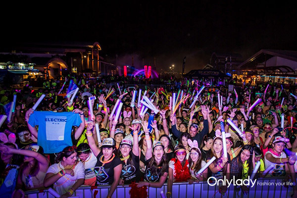 热波电跑首站广州，当红小鲜肉倾力加盟