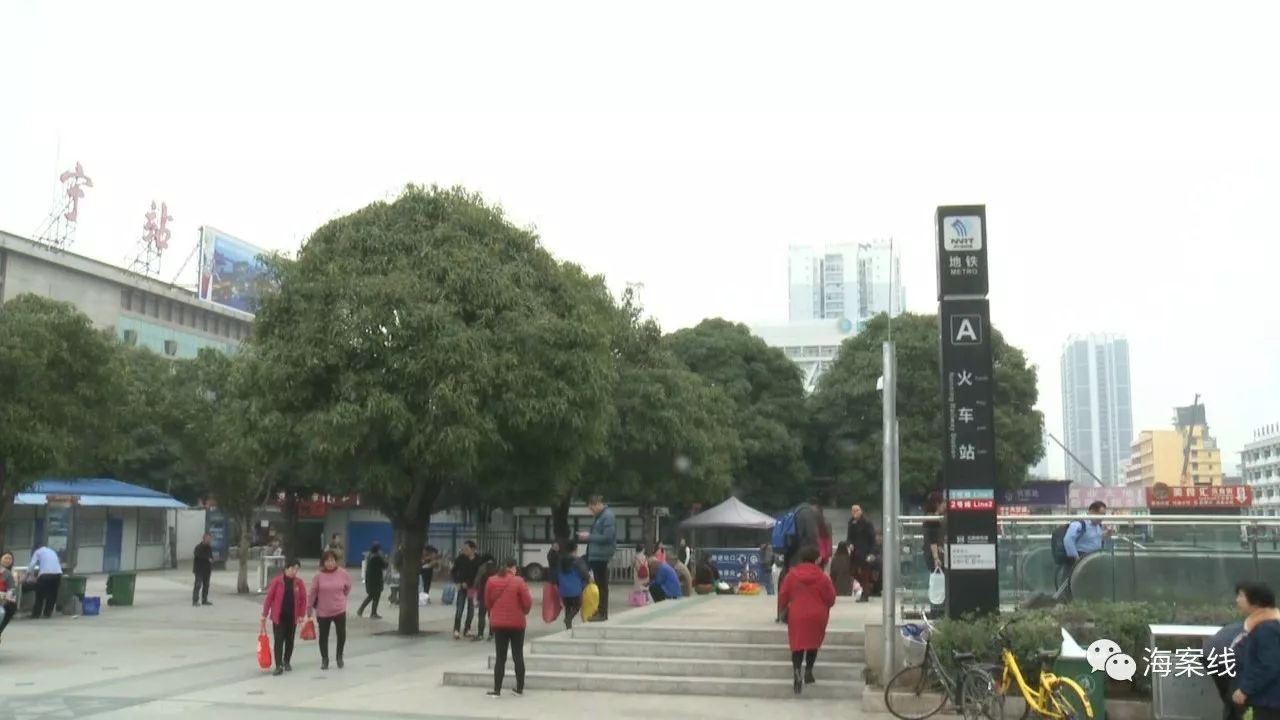 代售点居然违规囤票227张宁铁警方查处不手软