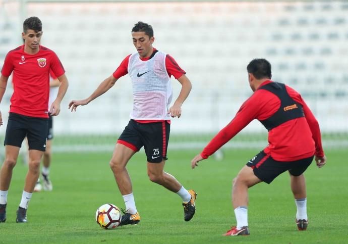 上海上港多哈训练视频,上海上港高清录像